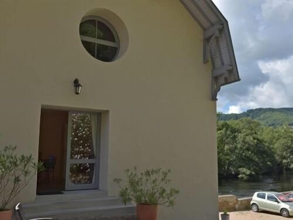 Chambres d Hotes du Moulin de Lachaux -1 étoiles à Châteauneuf-les-Bains