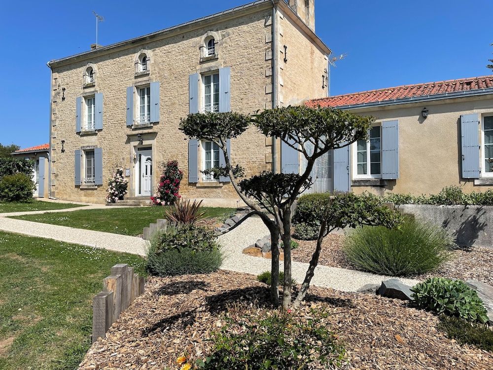 Chambres d'hôtes le Tilleul -1 étoiles à Saint-Hilaire-des-Loges