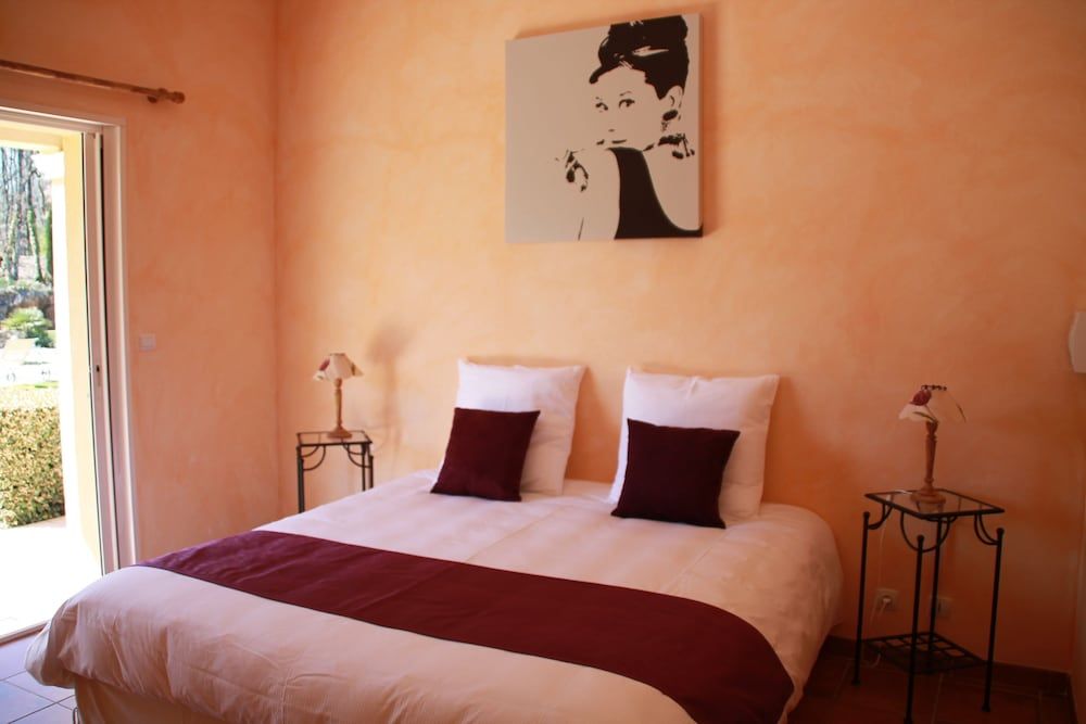 Chambres d'hôtes La Dryade -1 estrellas en Tourves