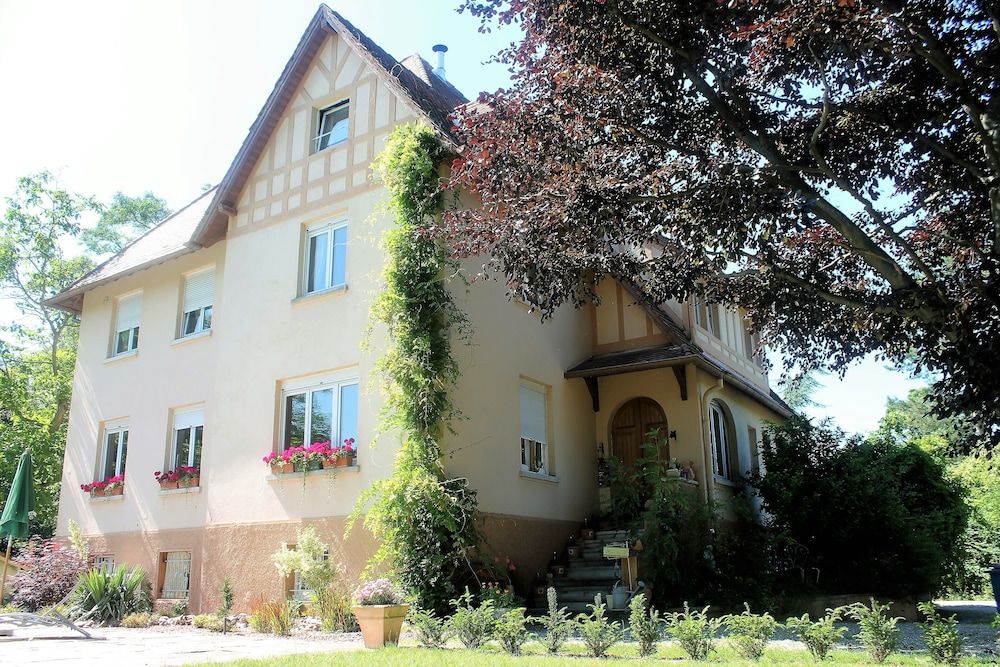 B&B Aux Berges de la Thur -1 estrellas en Staffelfelden
