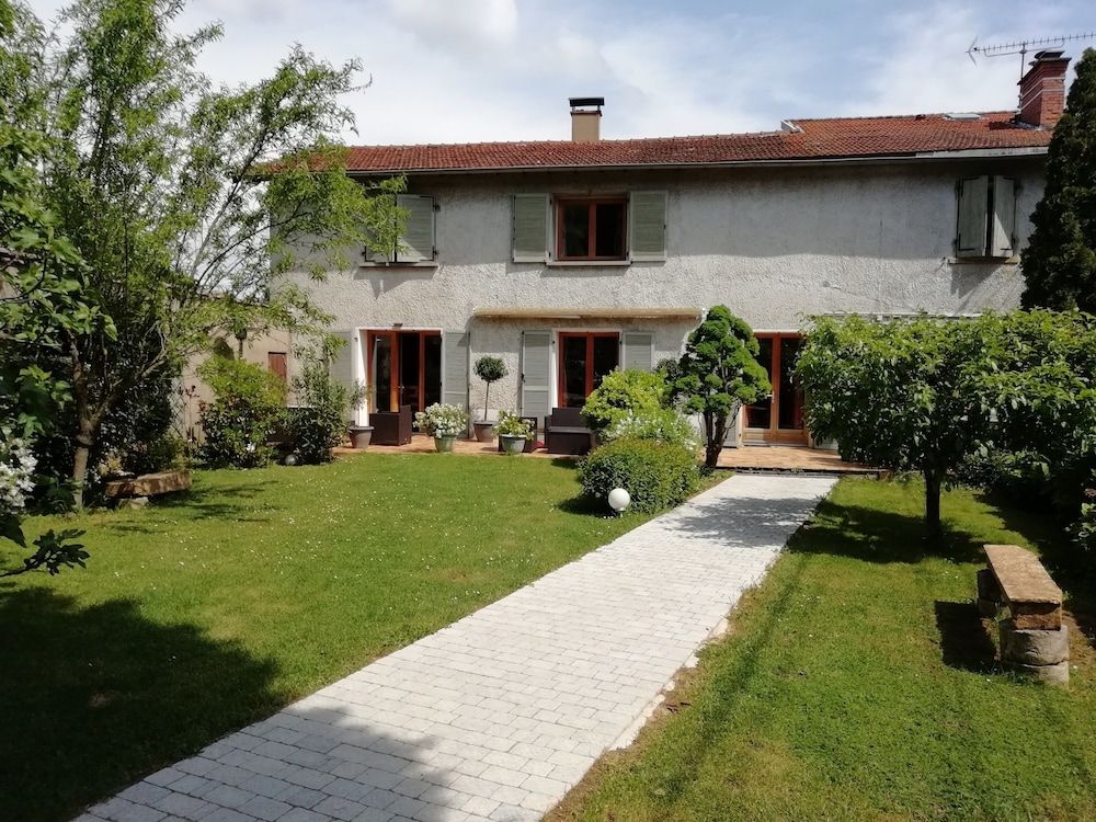 Chambres d'hôtes Mado et Lulu -1 estrellas en Collonges-au-Mont-dʼOr