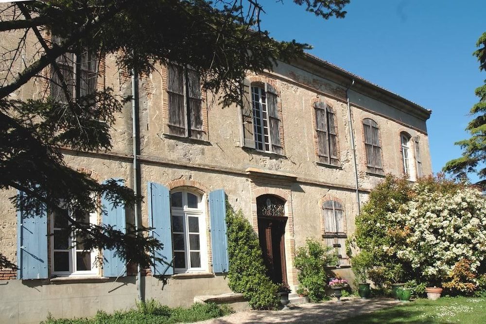 Chateau de Vallègue -1 estrellas en Vallègue