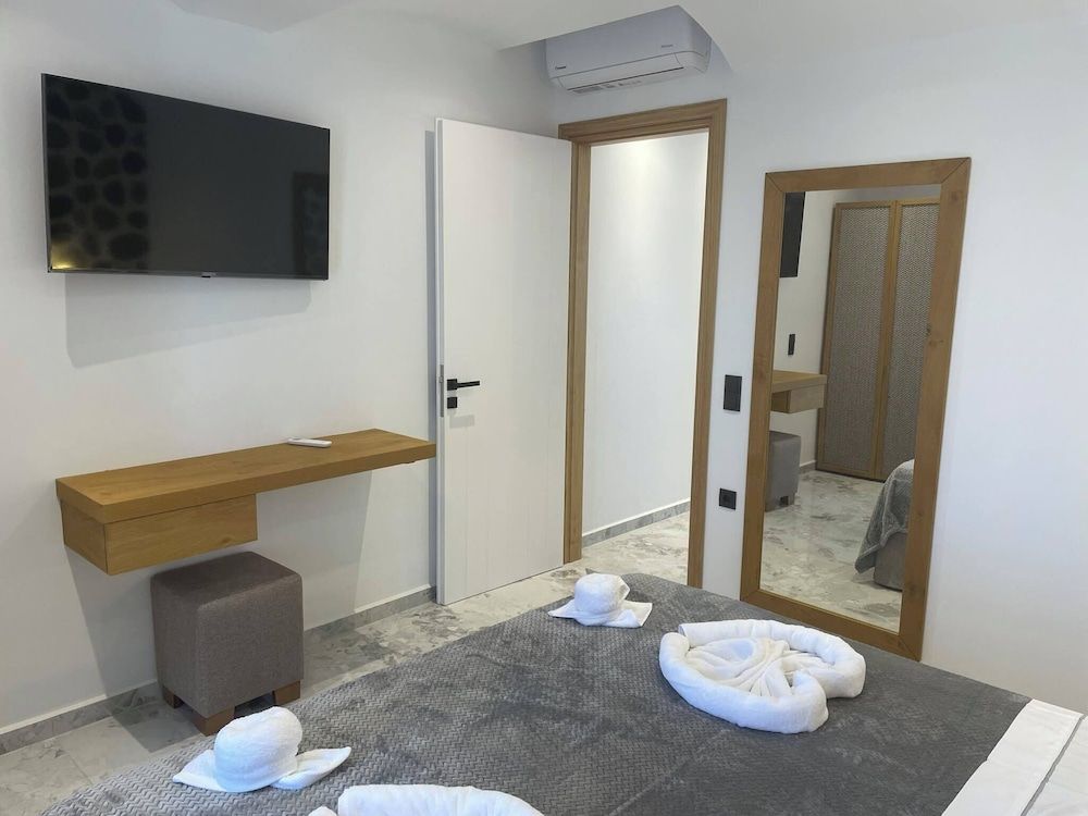 Latramys Suites 3