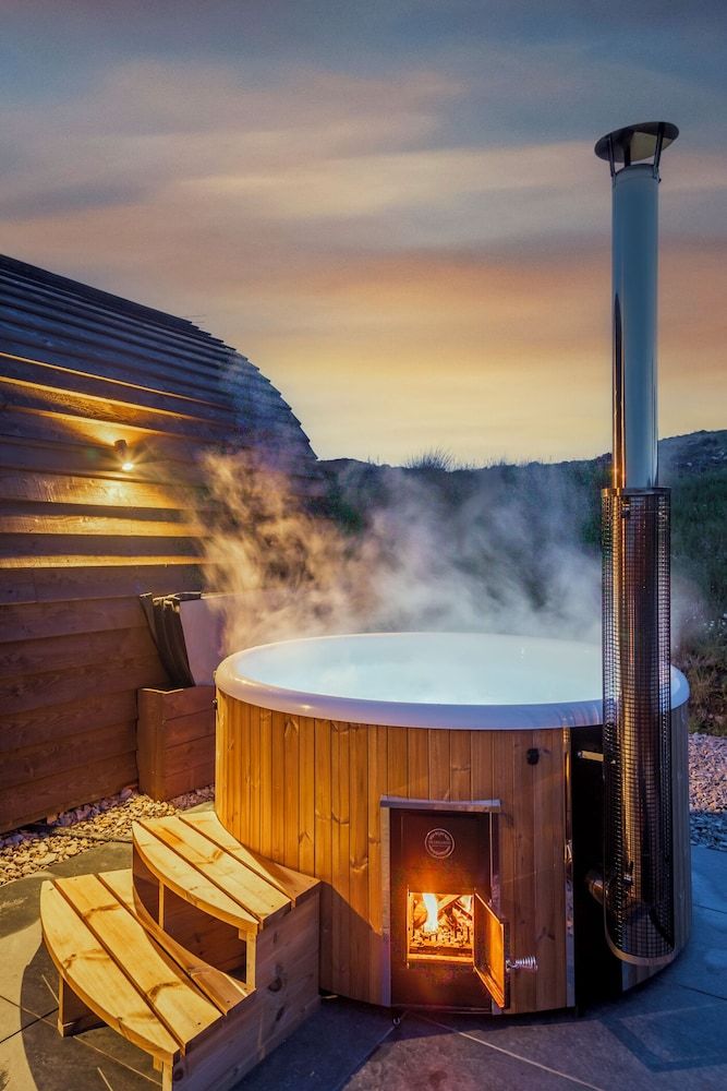 Loch Ewe Luxury Pods -1 étoiles à Mellon Charles