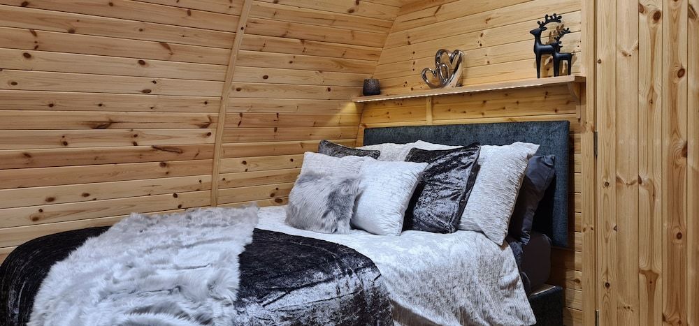 Loch Ewe Luxury Pods 2