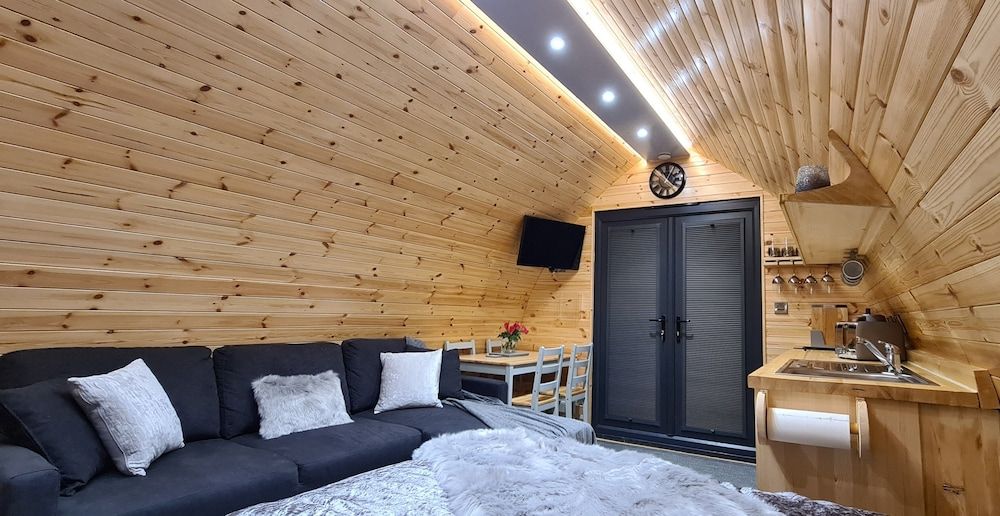 Loch Ewe Luxury Pods 3