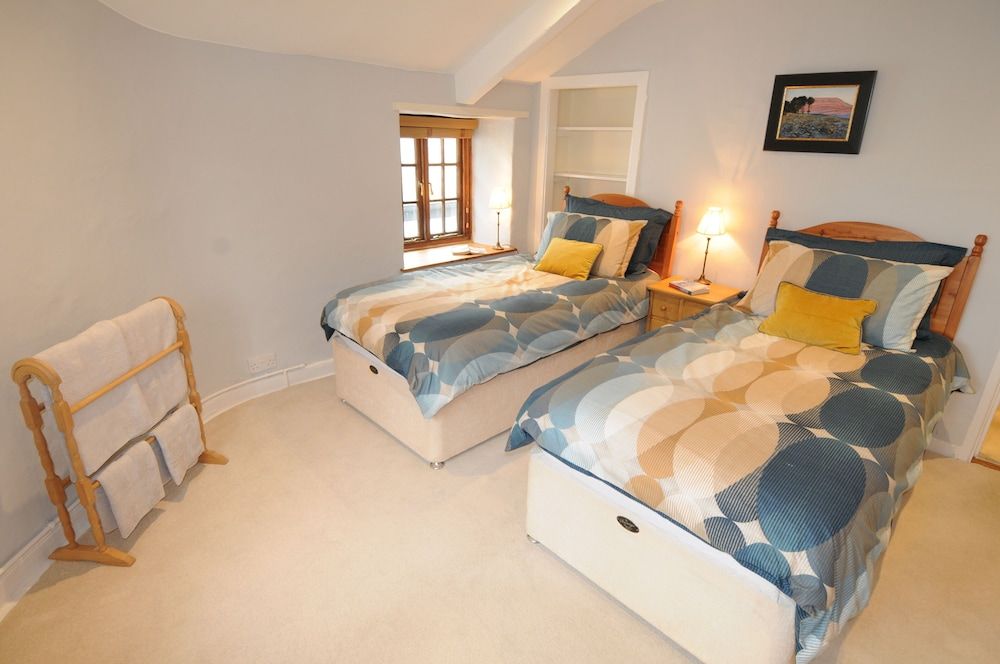 Church Cottage 2