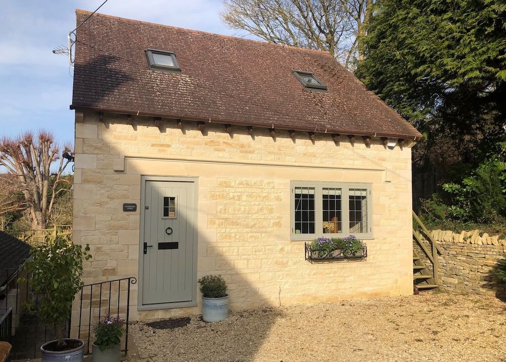 Cotswold Lodge -1 estrelas em Painswick