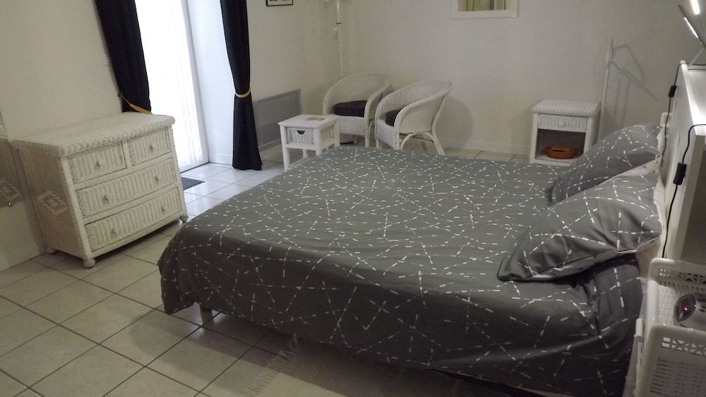 Logis De Chezelles 3