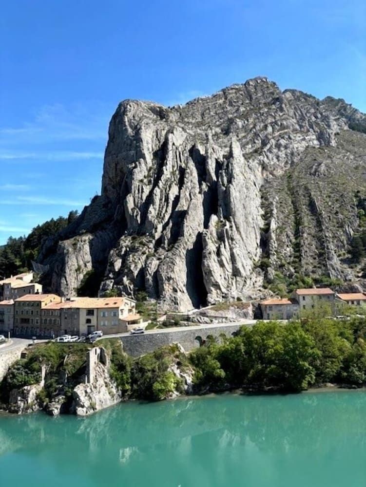 Le Clos Androne 3