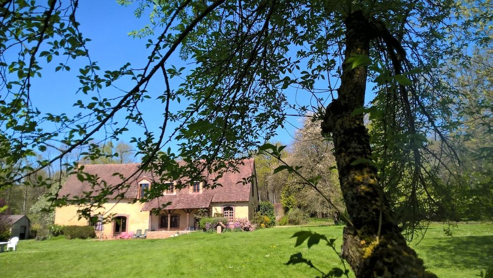 La Jonquière -1 étoiles à Bouloire