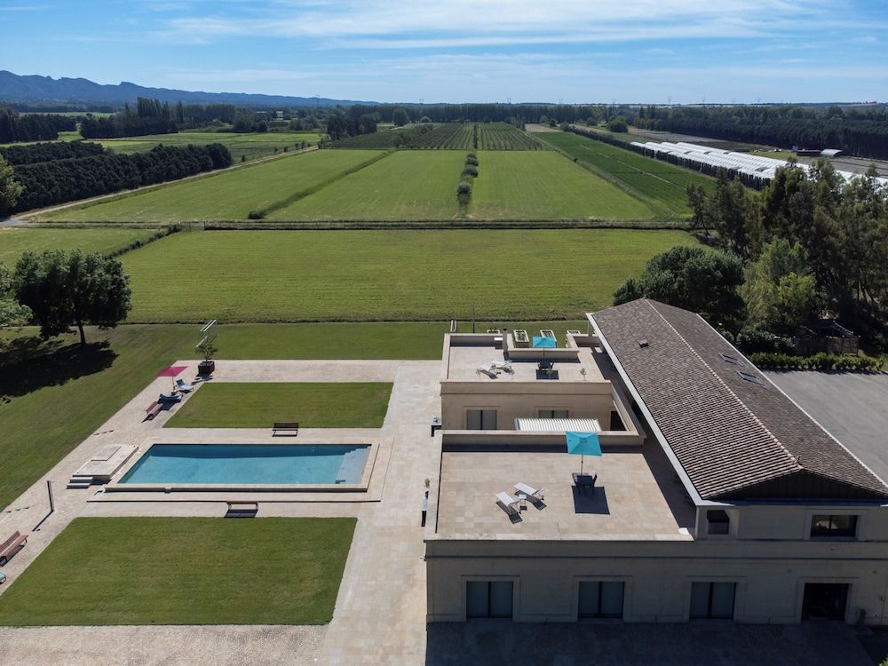 Domaine des Eucalyptus 5 étoiles à Mollégès