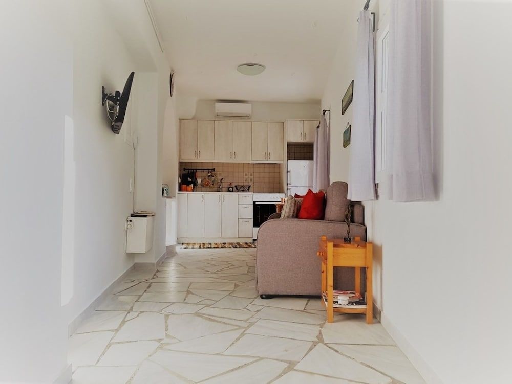 Tinoshomelidays Residences 3