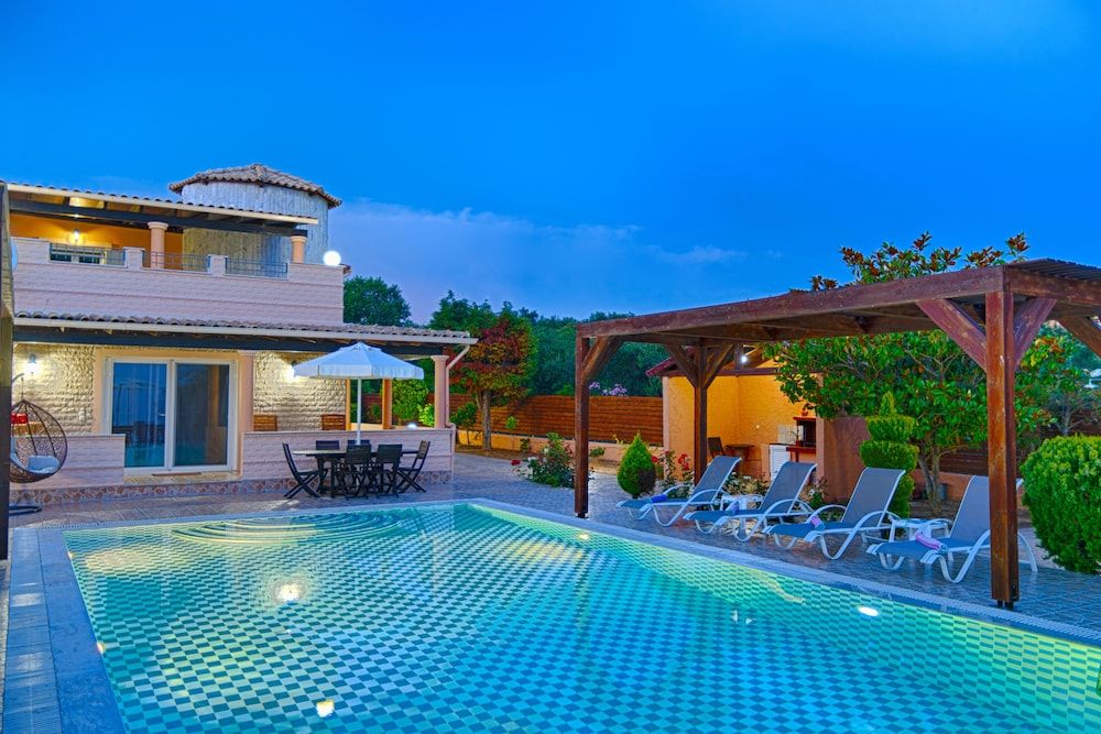 Villa Sofia -1 estrellas en Halikounas