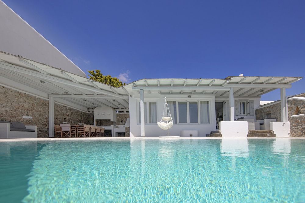 Villa Harmony -1 estrellas en Kalafatis