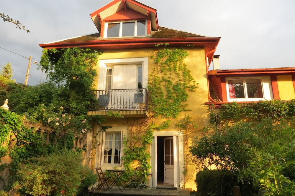 Demeure d'Hôtes L'Hermitage -1 étoiles à Mouxy