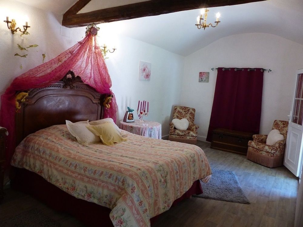 Château de Montsablé -1 stelle a Lezoux