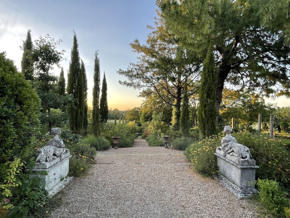 Jardins Haute Couture -1 étoiles à Huismes