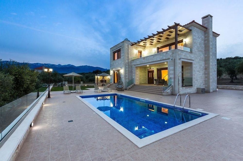 Rodi Luxury Stone Villa -1 estrellas en Kalyves