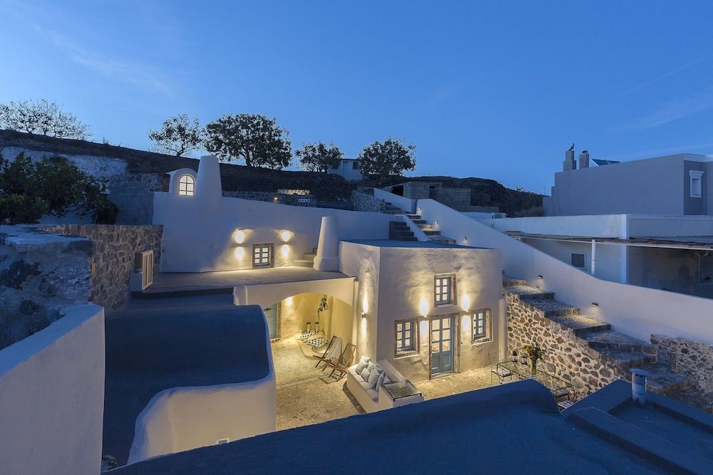 Alluvial Santorini Suites -1 estrellas en Mesariá