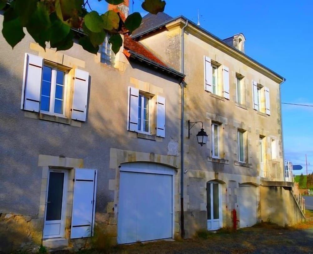 L'Octodon -1 estrellas en Le Grand-Pressigny