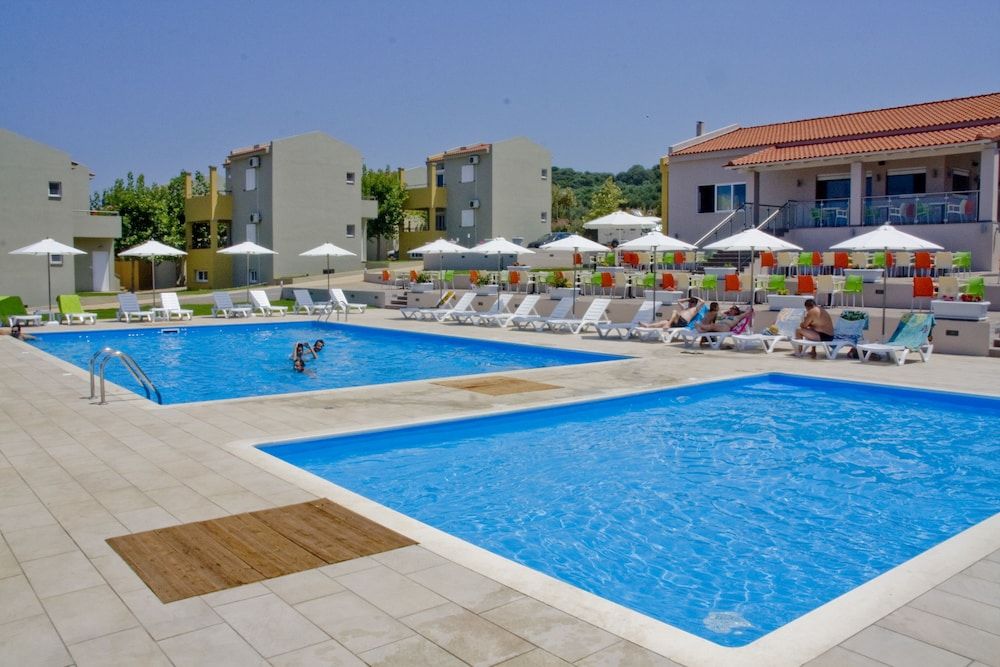 Fournia Village 3 étoiles à Kyllini