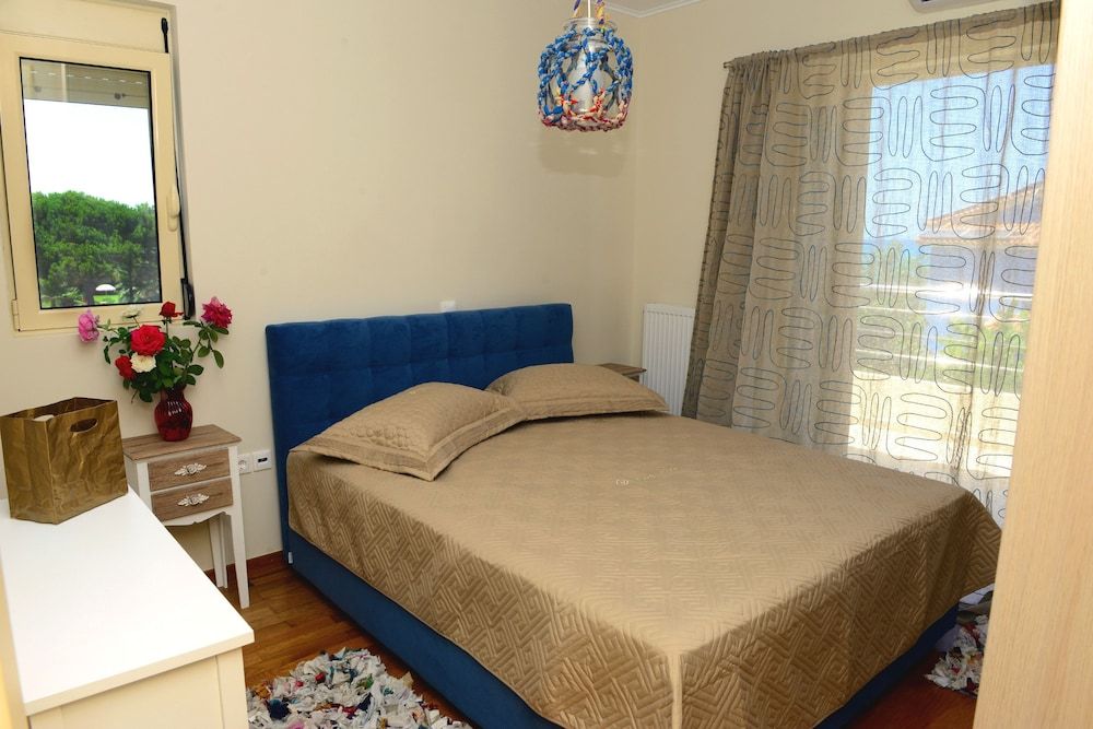 Dimitras Villas 2