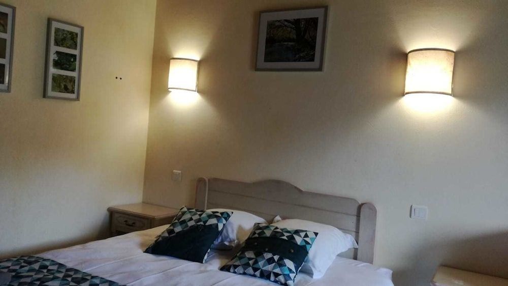 Chambres Et Tables D'Hote De Margaridou 2