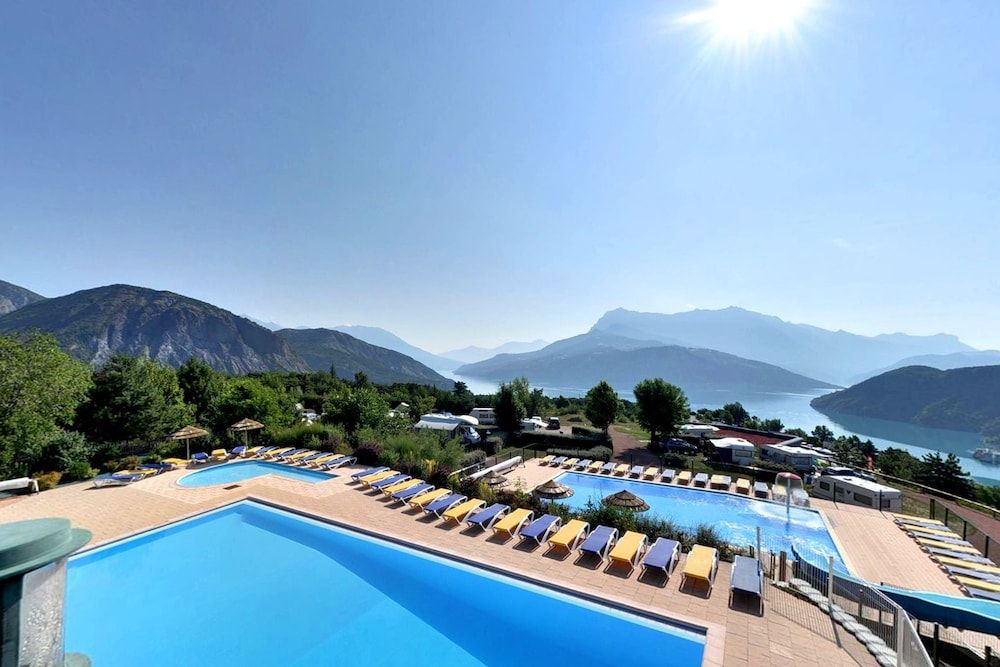 Camping la Viste 4 estrelas em Rousset