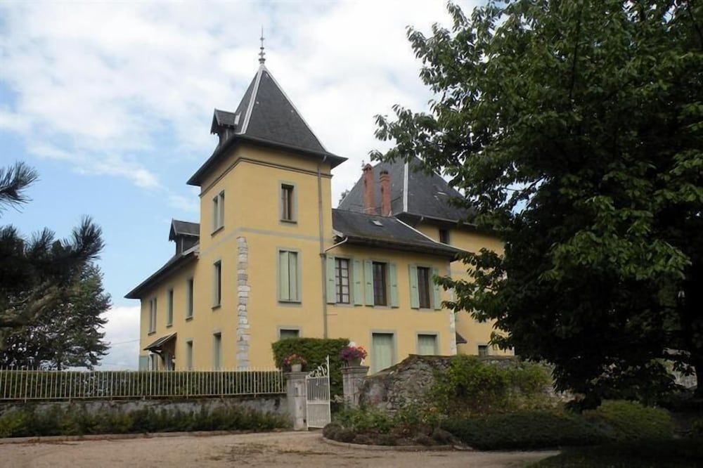 Chateau du Donjon -1 estrellas en Drumettaz-Clarafond