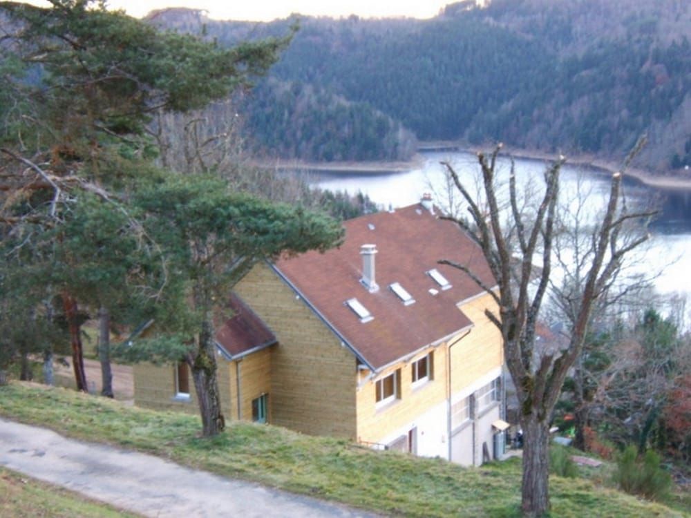 Le Grand Val -1 estrelas em Lavastrie