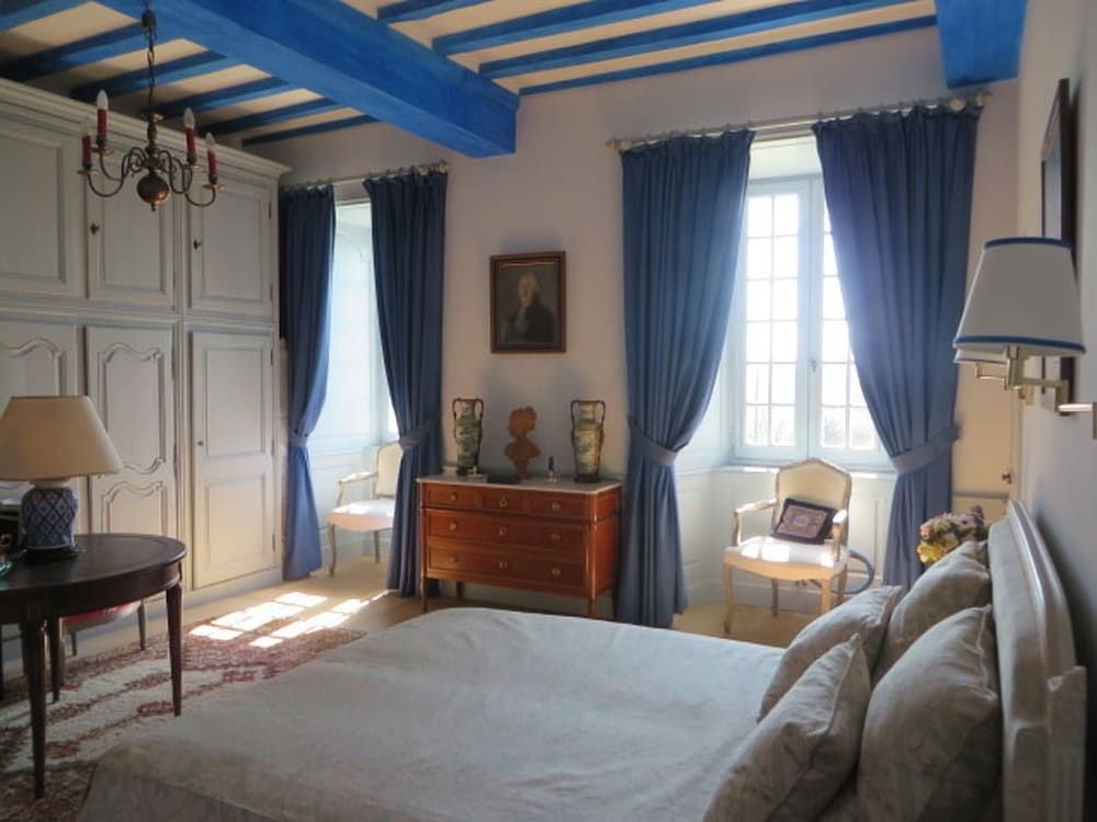 Chateau de la Semondiere 3