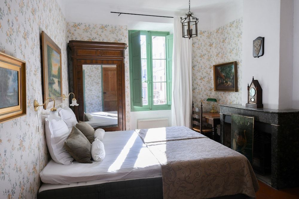 La cachette du comte -1 étoiles à Montfort-sur-Argens