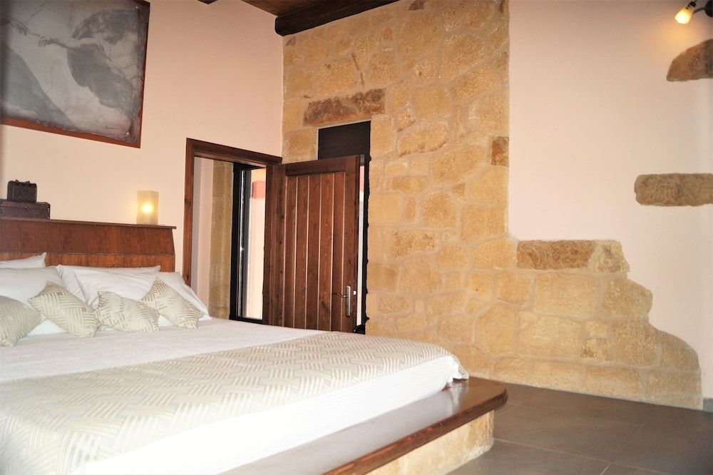 ArchonVilla 2
