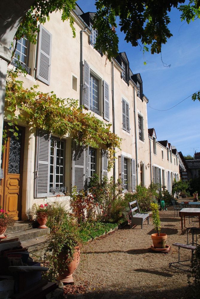 Hotel Particulier Le Ragois -1 étoiles à Richelieu