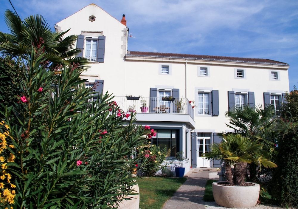 La Maison de Venus -1 estrelas em Luçon