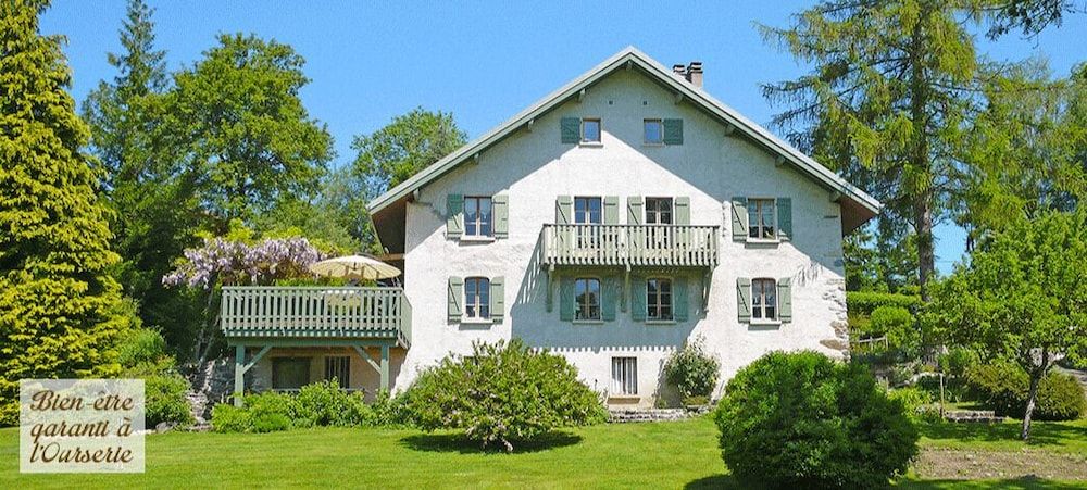 L'ourserie B&B -1 estrellas en Saint-Paul-en-Chablais