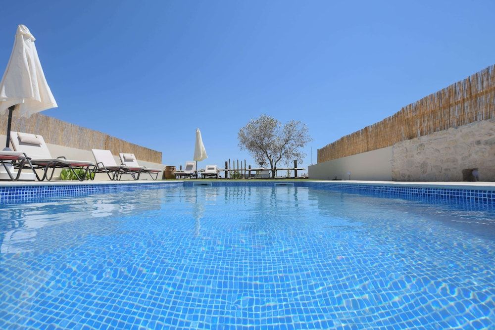 Arismari Villa - Private Pool -1 estrellas en Episkopi (Heraklion)