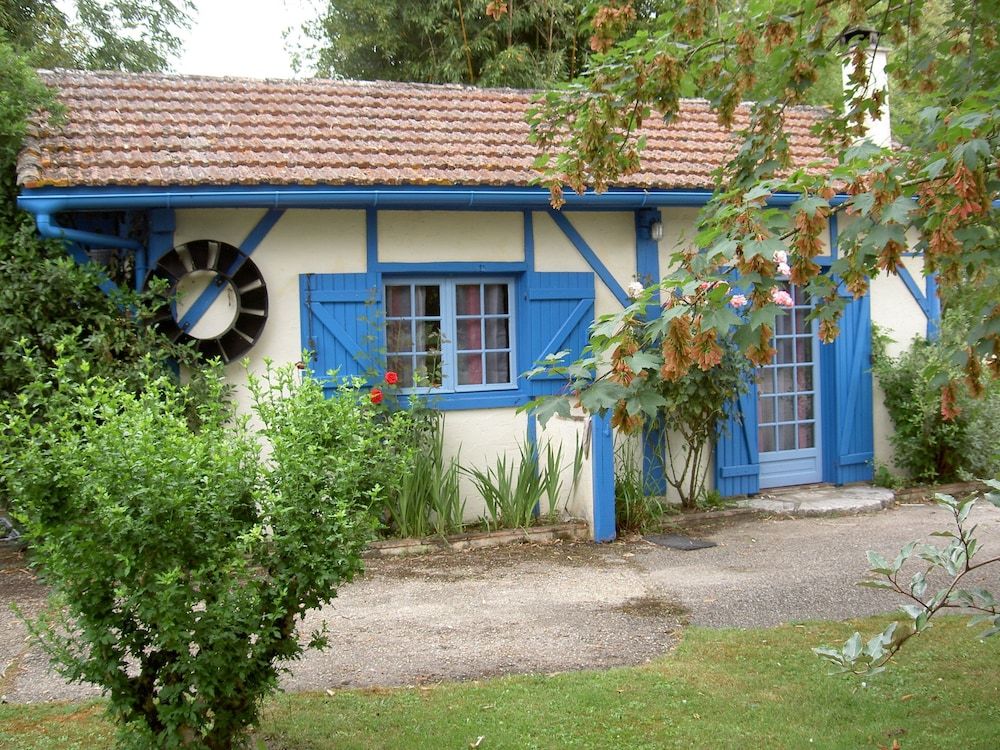 Le Moulin de Cocussotte -1 estrelas em Saint-Pierre-sur-Dropt