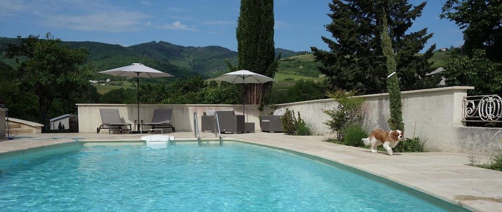Chambres d'hôtes Les Picorettes -1 étoiles à Vaux-en-Beaujolais