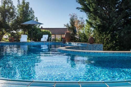 Antheia Houses 3