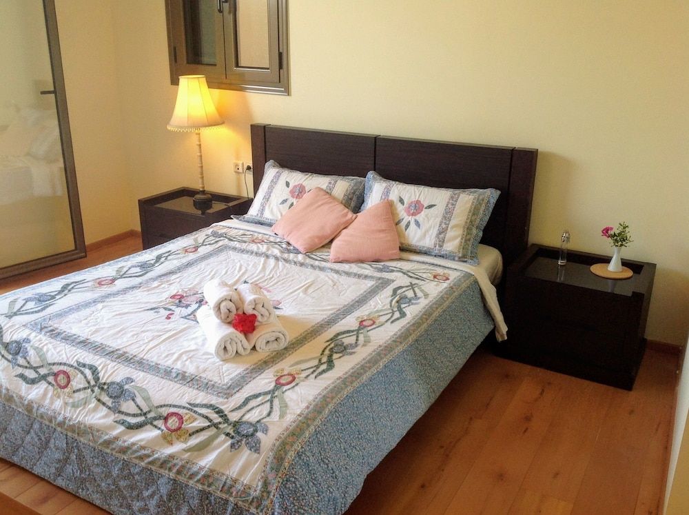 Villa Paradise 3