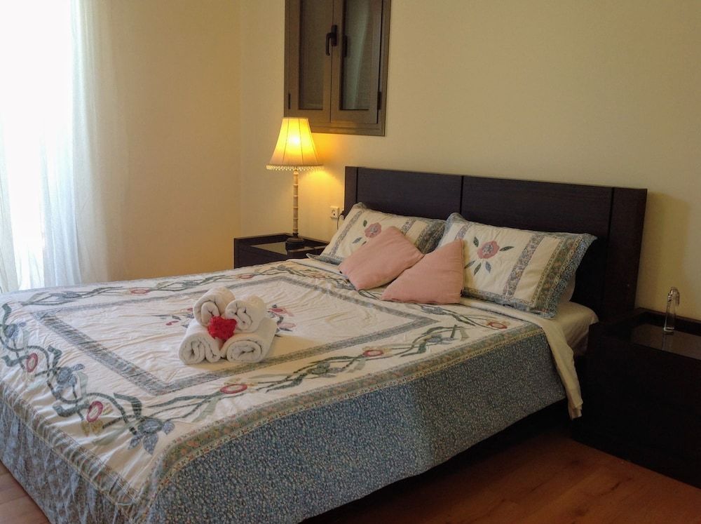 Villa Paradise 2