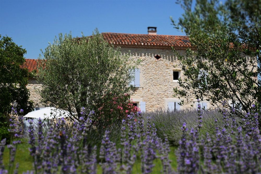 La Bastide -1 estrelas em Lamillarié