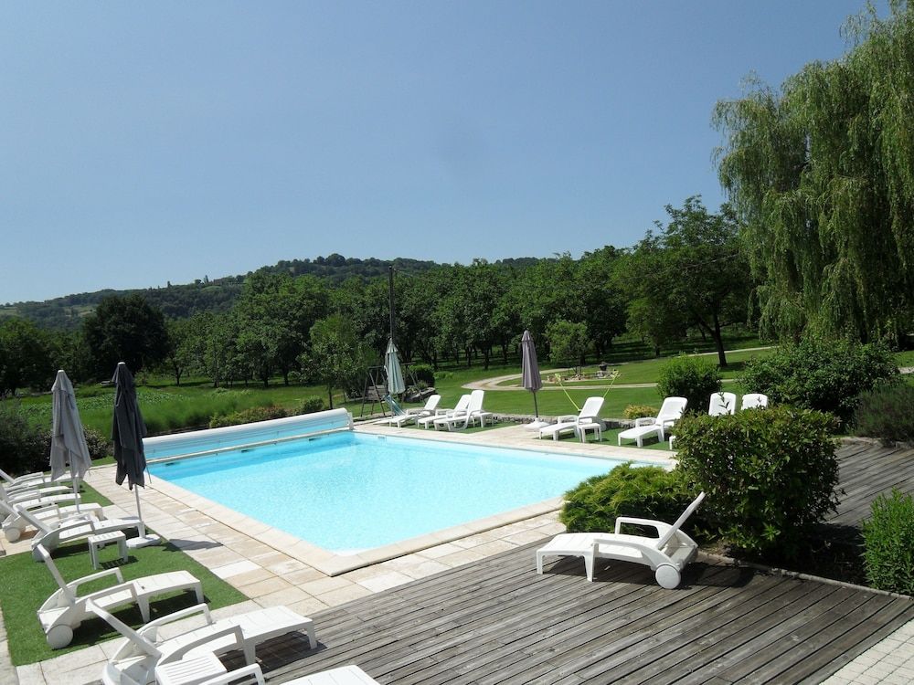 Domaine des Escouanes 3 étoiles à Prudhomat