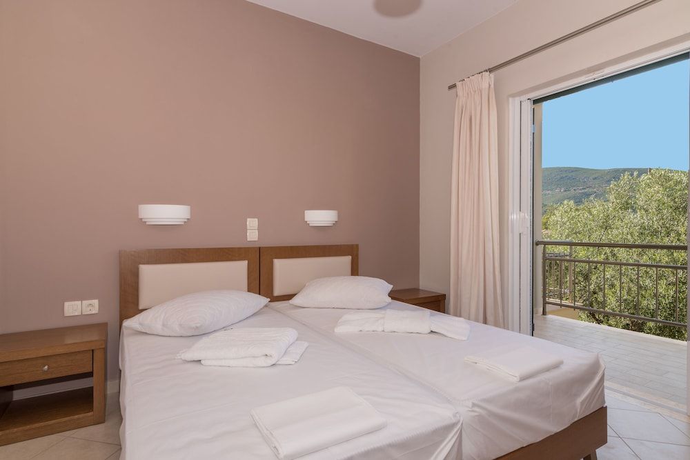Allegro Studios & Apartments 2