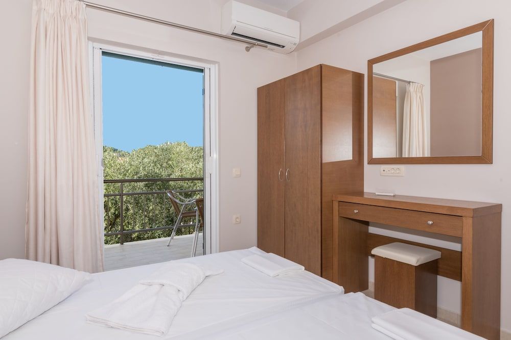 Allegro Studios & Apartments 3