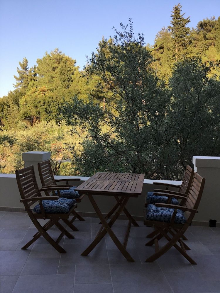 Lagkada Suites -1 estrellas en Kariá