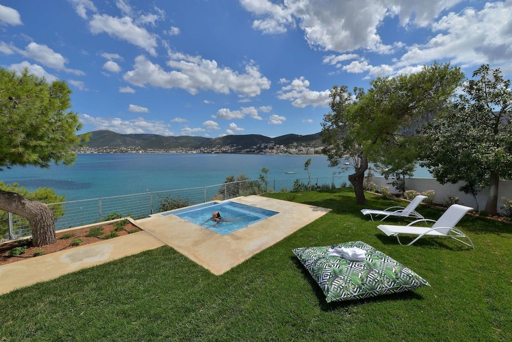 Villa Portomare -1 estrellas en Porto Rafti