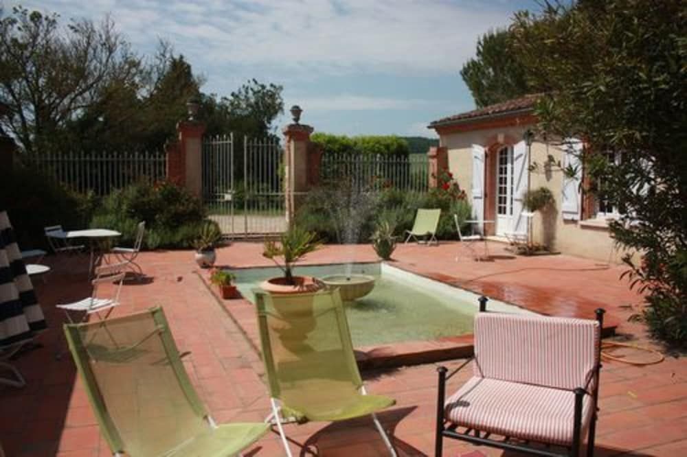 Presbytère de Jonquiere 3 estrellas en Lavaur